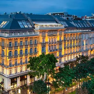 5* Szálloda Grand