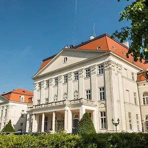 4* Szálloda Austria Trend Schloss Wilhelminenberg