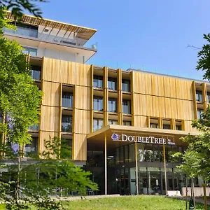 4* Szálloda Doubletree By Hilton Schonbrunn