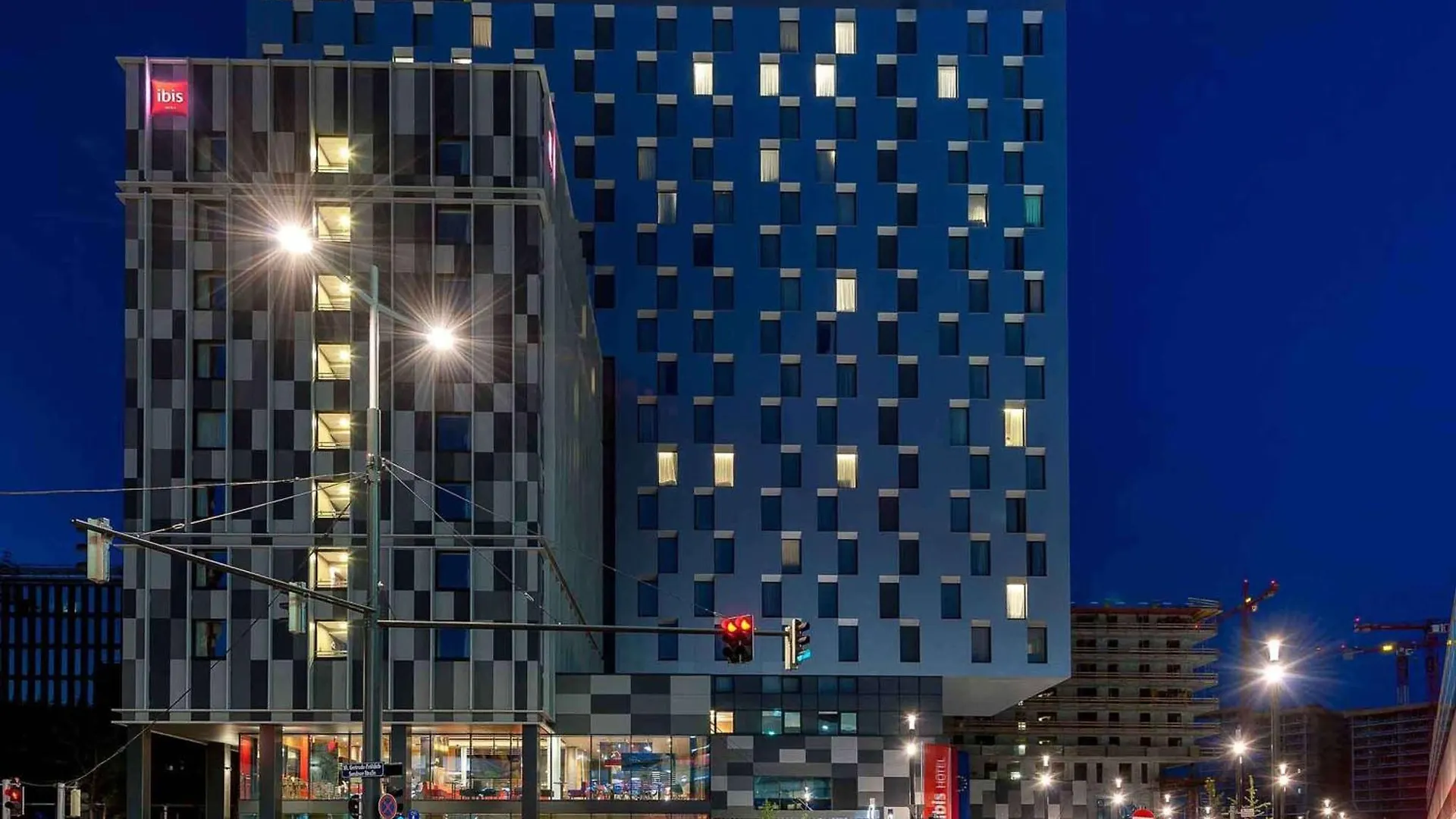 Ibis Wien Hauptbahnhof 3*, Vienna Austria